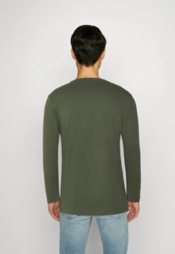 Pier One 2 PACK - Langarmshirt - Off-white/dark Green -Kleidung PierOne Store 0759921164bf4a61ad41012bec4a7502