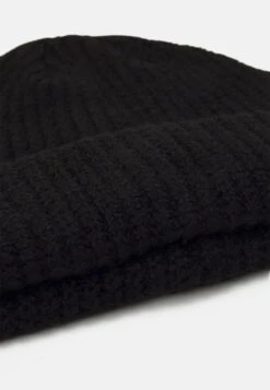 Pier One SHORT MICRO BEANIE UNISEX - Mütze - Black -Kleidung PierOne Store 0ebb65d54b0643c5908d2c2364f4ca2c