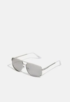 Pier One UNISEX - Sonnenbrille - Silver-coloured, Black 10 Pier One UNISEX - Sonnenbrille - Silver-coloured, Black -Kleidung PierOne Store 1103c68edb364b7cbf3808eb9b09d166 1