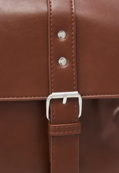 Pier One Umhängetasche - Brown -Kleidung PierOne Store 13681cf0e15d4e7a880bcd49346bf5a1