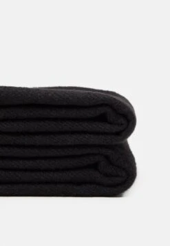 Pier One UNISEX - Schal - Black 8 Pier One UNISEX - Schal - Black -Kleidung PierOne Store 1a3ef4f2f2a44f909215ae85a2df8cb4