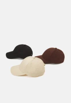 Pier One UNISEX 3 PACK - Cap - Black/dark Brown/beige -Kleidung PierOne Store 322c39d131ac488ea8bb229f1824c6e8