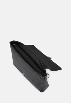 Pier One Aktentasche - 802 - Black -Kleidung PierOne Store 34245e0c16c84a0caa16492be5d4e473