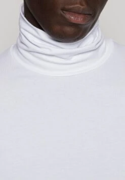 Pier One Langarmshirt - White -Kleidung PierOne Store 34c6e3d430a34ad2bb932847f3fff535