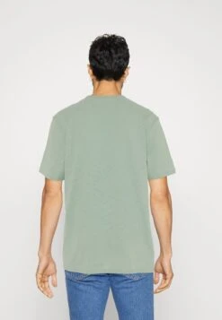 Pier One 5 PACK - T-Shirt Basic - Mint/off-white/khaki -Kleidung PierOne Store 39f674774e2748fb83e82e2803d04471