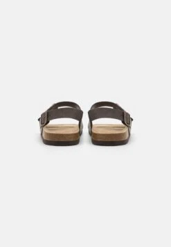 Pier One UNISEX - Riemensandalette - Dark Brown -Kleidung PierOne Store 3ab13fc8e6dd44d39a02f99a9fd8e8e2