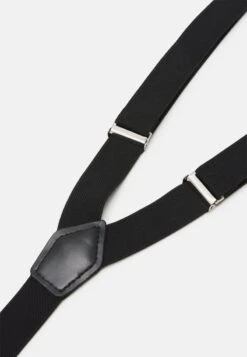 Pier One SET - Sonstige Accessoires - Black 9 Pier One SET - Sonstige Accessoires - Black -Kleidung PierOne Store 3d258e88ab4b4d06873f3d180d516e06