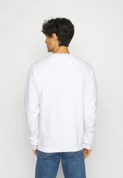 Pier One 2 PACK - Sweatshirt - White/black -Kleidung PierOne Store 500e217fdde54325bfe212db643d3cfd