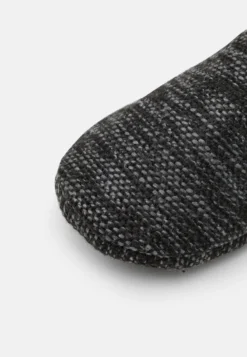 Pier One Hausschuh - Black -Kleidung PierOne Store 50c6e37e4898429699554a8740194458