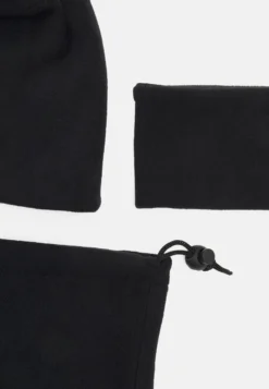 Pier One FLEECE UNISEX SET - Mütze - Black -Kleidung PierOne Store 61e91d97a5ca421f93169d4ff34a76b8