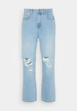Pier One DISTRESS ON KNEES - Jeans Relaxed Fit - Light Blue Denim -Kleidung PierOne Store 6c561d8272b94404a72faaf104617fd2