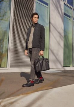 Pier One LEATHER - Business-Schnürer - Black 9 Pier One LEATHER - Business-Schnürer - Black -Kleidung PierOne Store 6c614df4222a4f3185b9d5cc4267bfb8