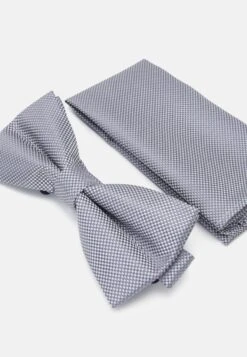 Pier One SET - Sonstige Accessoires - Grey 11 Pier One SET - Sonstige Accessoires - Grey -Kleidung PierOne Store 726274d92c544232a22b22db4945483c