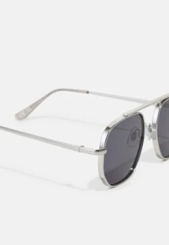 Pier One Sonnenbrille - Silver-coloured -Kleidung PierOne Store 7eeef8aa05ad4906ba1e7b08014f5f37