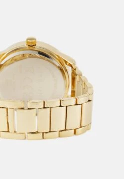 Pier One SET - Uhr - Gold-coloured -Kleidung PierOne Store 9075b63cd48f4d32a41c571d679b6d9d