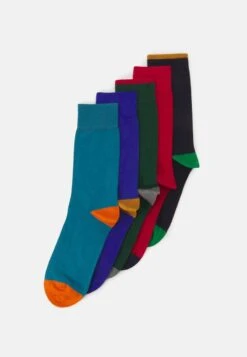 Pier One 5 PACK - Socken - Green/red -Kleidung PierOne Store 9849af843a974e91bcb06bc9220dc714 1