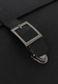 Pier One Aktentasche - 802 - Black -Kleidung PierOne Store a0daf5dc2db74fed92af0c067fd475b3