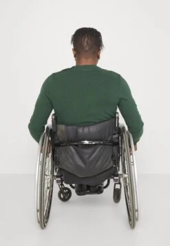 Pier One Strickpullover - Dark Green -Kleidung PierOne Store aa0d6dc69d9f473dbb78d6e9e5e795c4