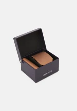 Pier One SET - Einstecktuch - Brown -Kleidung PierOne Store babe3a8e1d9249caa1f087b31d93f505