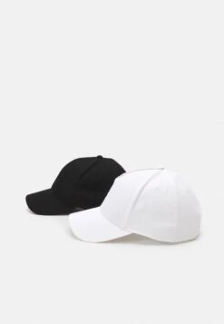 Pier One UNISEX 2 PACK - Cap - Black/white -Kleidung PierOne Store ca248325deac4f01afb539b5660c2a9a
