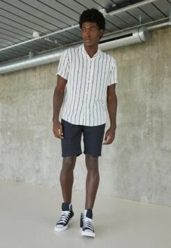 Pier One 2 PACK - Hemd - Black/white