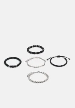 Pier One 5 PACK - Ring - Silver-coloured -Kleidung PierOne Store de06228a4ecd40d48ae078a71578fdd3 2