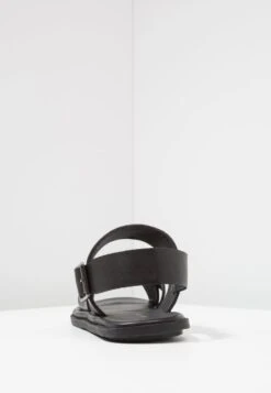 Pier One Riemensandalette - Black 9 Pier One Riemensandalette - Black -Kleidung PierOne Store e819b7c59f5a477281c4a36bc41d12ad