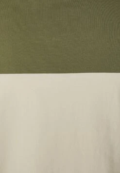 Pier One T-Shirt Print - Khaki/off-white -Kleidung PierOne Store e83e9956ee1a4aabbba823f7c40143d9