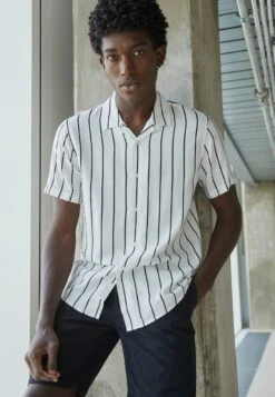 Pier One 2 PACK - Hemd - Black/white -Kleidung PierOne Store e9850c2e54ca4eb6b01614842b047075