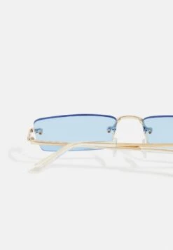 Pier One UNISEX - Sonnenbrille - Blue -Kleidung PierOne Store eb14e35fbacd4ff58930c118be941760