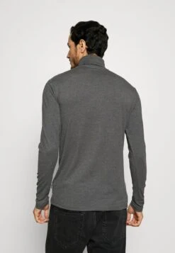 Pier One Langarmshirt - Dark Gray 8 Pier One Langarmshirt - Dark Gray -Kleidung PierOne Store f403254967f343beac5ac93c765d1277
