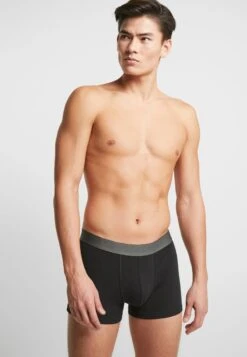 Pier One 7 PACK - Panties - Black -Kleidung PierOne Store f940b16a66614bfbb3d6b38db61b8db4 1