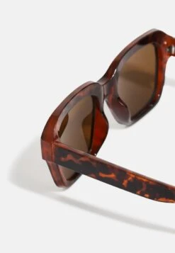 Pier One UNISEX - Sonnenbrille - Black -Kleidung PierOne Store faad10b8a5a2445f865f09b5d12427d1