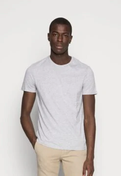 Pier One 5 PACK - T-Shirt Basic - Dark Blue/grey/khaki -Kleidung PierOne Store fb97d3a70f594235aa02f60b48ba6fae