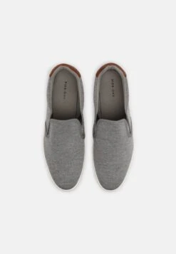 Pier One UNISEX - Slipper - Dark Grey -Kleidung PierOne Store fd4006995ad74583bd5d996537dcc72b